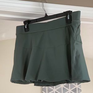Victoria’s Secret Sport Skirt - size large